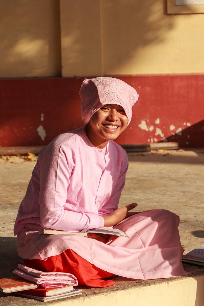 06-Female monk in monastry .jpg